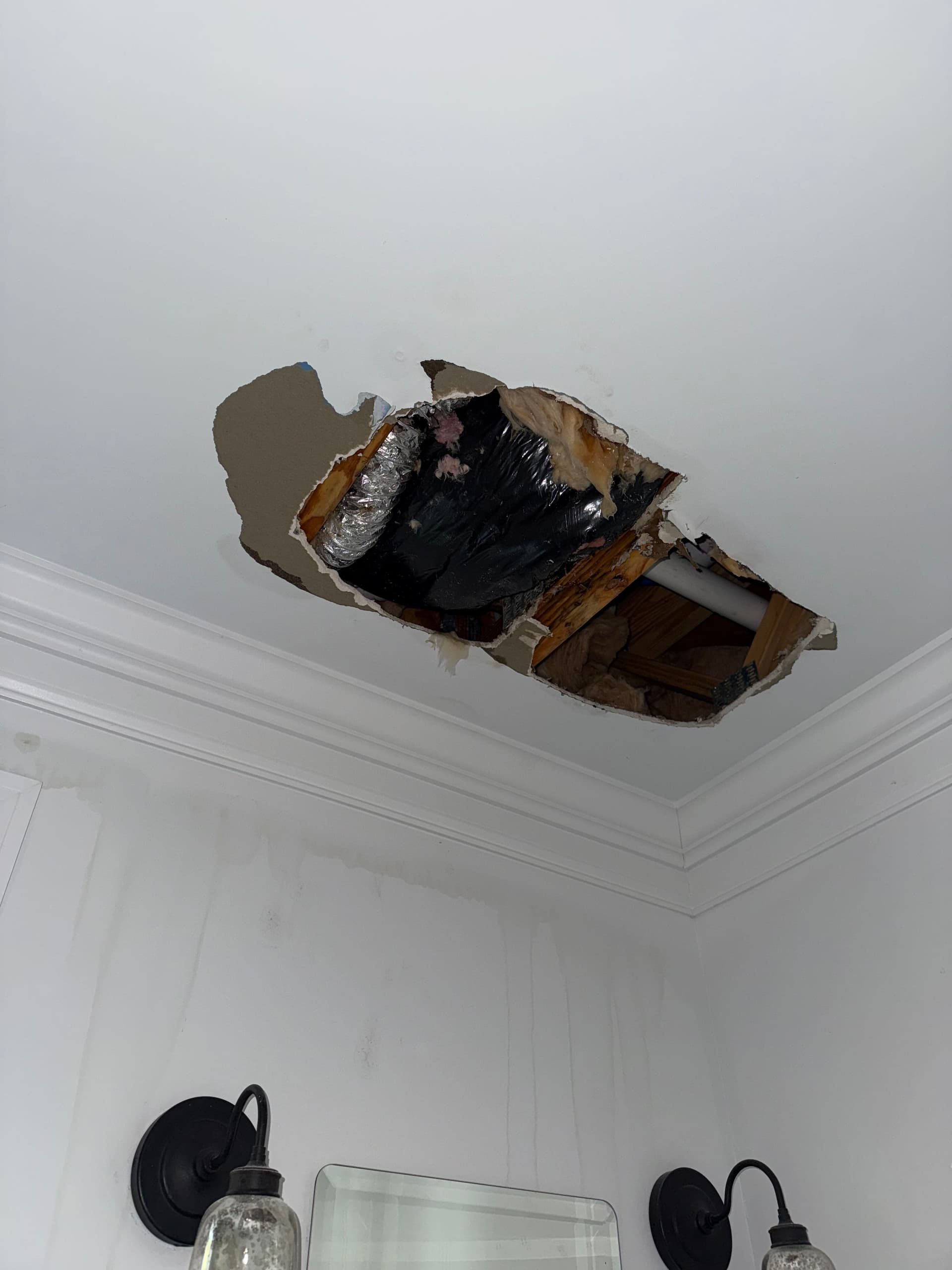 Swift Response to Bathroom Water Damage on Wadmalaw Island